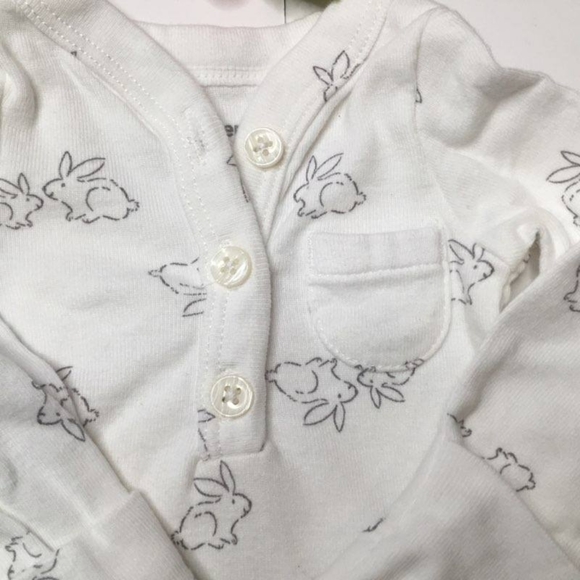 Carter's 5-piece bundle baby clothes - Picture 3 of 8